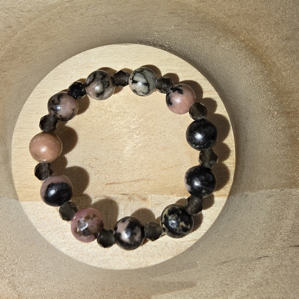 Rhodonite And Smokey Quartz Stretchy Ring ON SALE 🔥